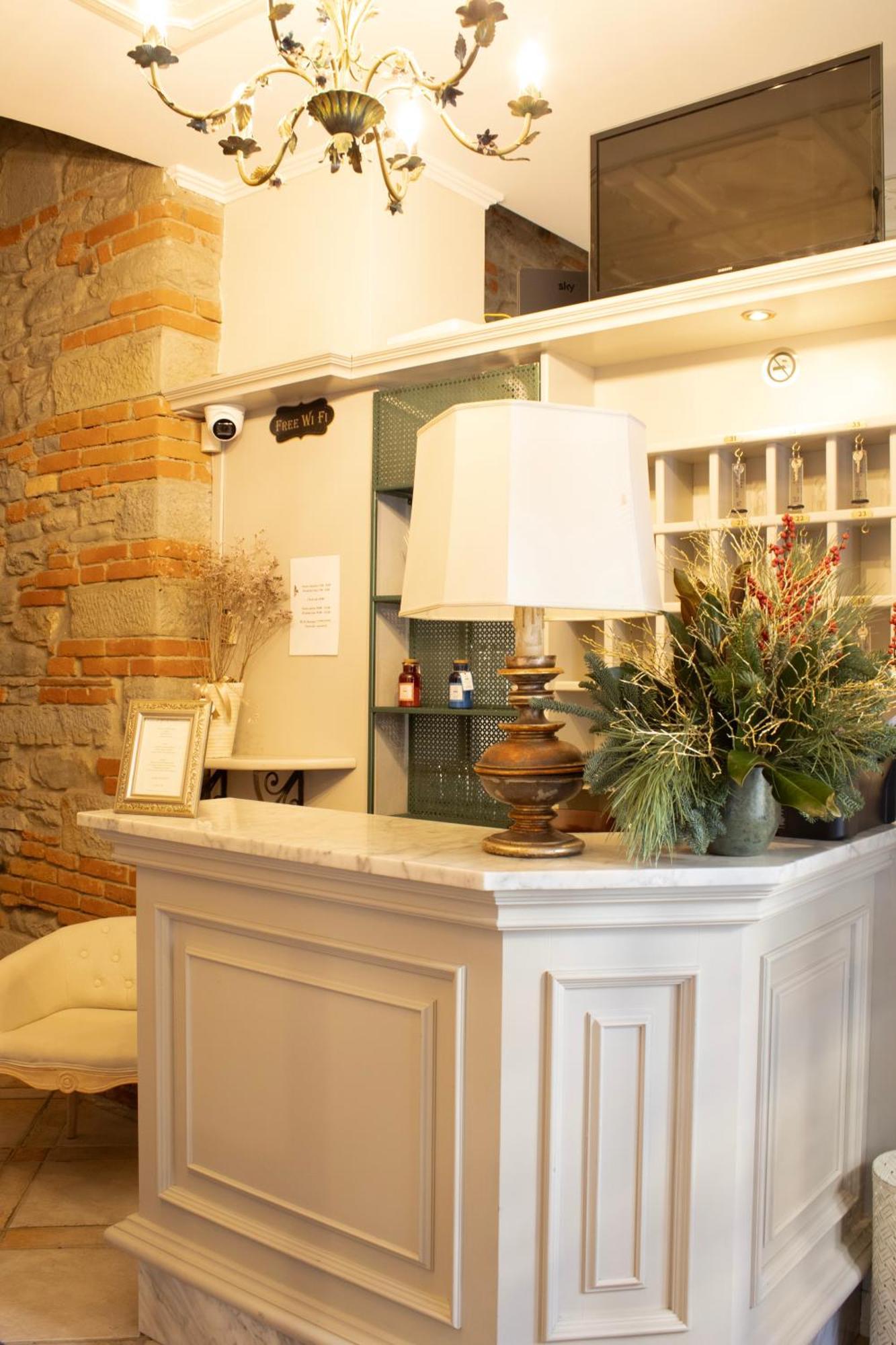 Hotel Boutique Fox's 3*