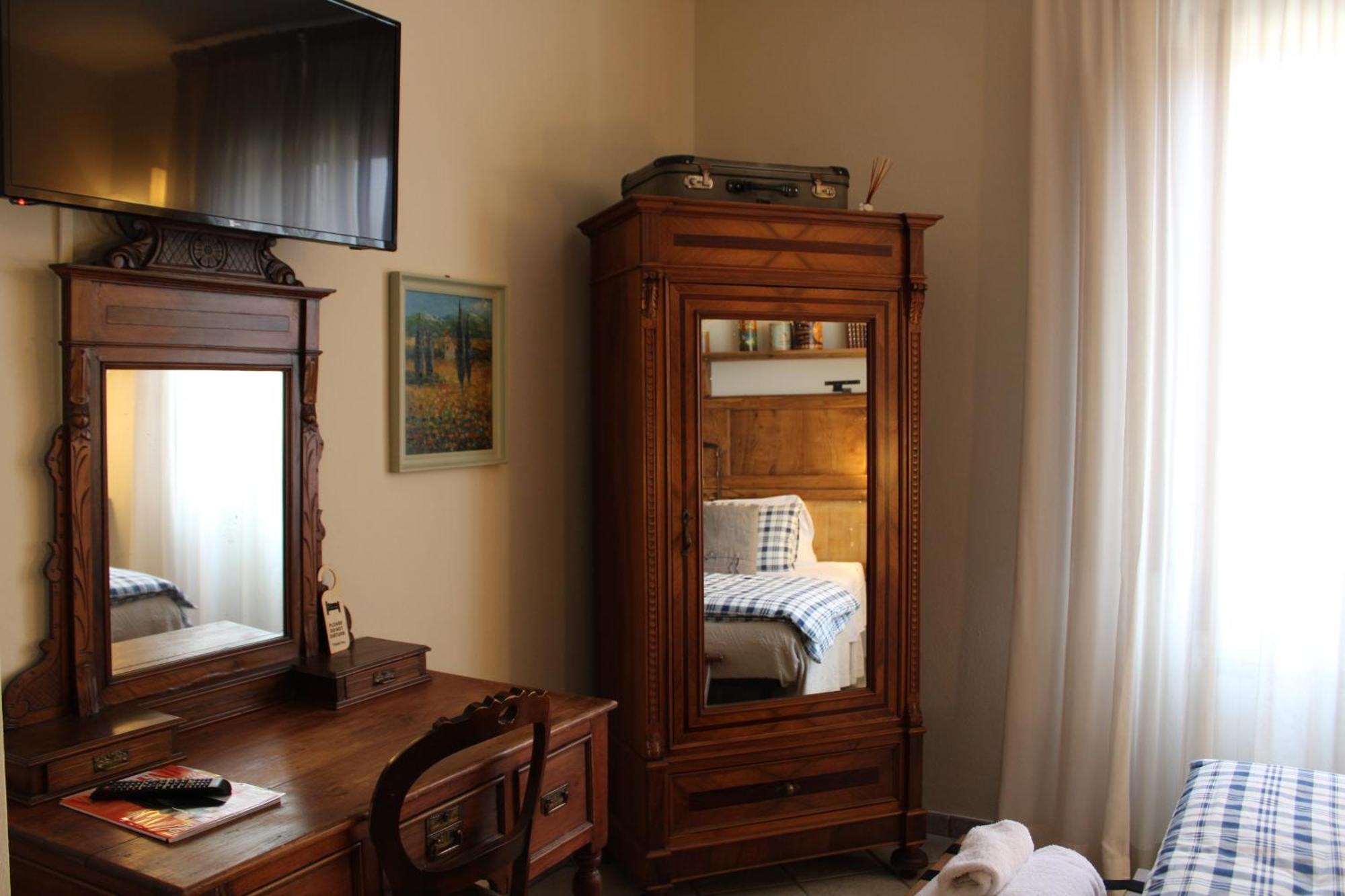 Boutique Fox's Hotel 3*